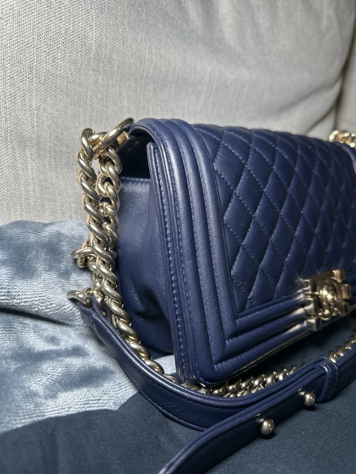 CHANEL LAMB SKIN LEBOY MEDIUM CHAIN SHOULDER BAG