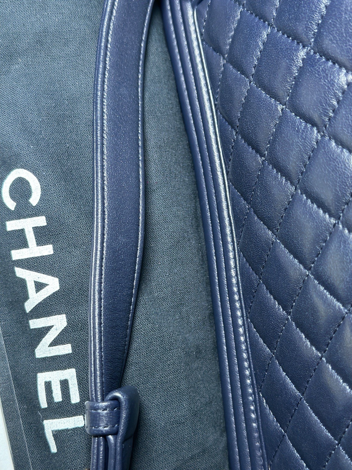CHANEL LAMB SKIN LEBOY MEDIUM CHAIN SHOULDER BAG