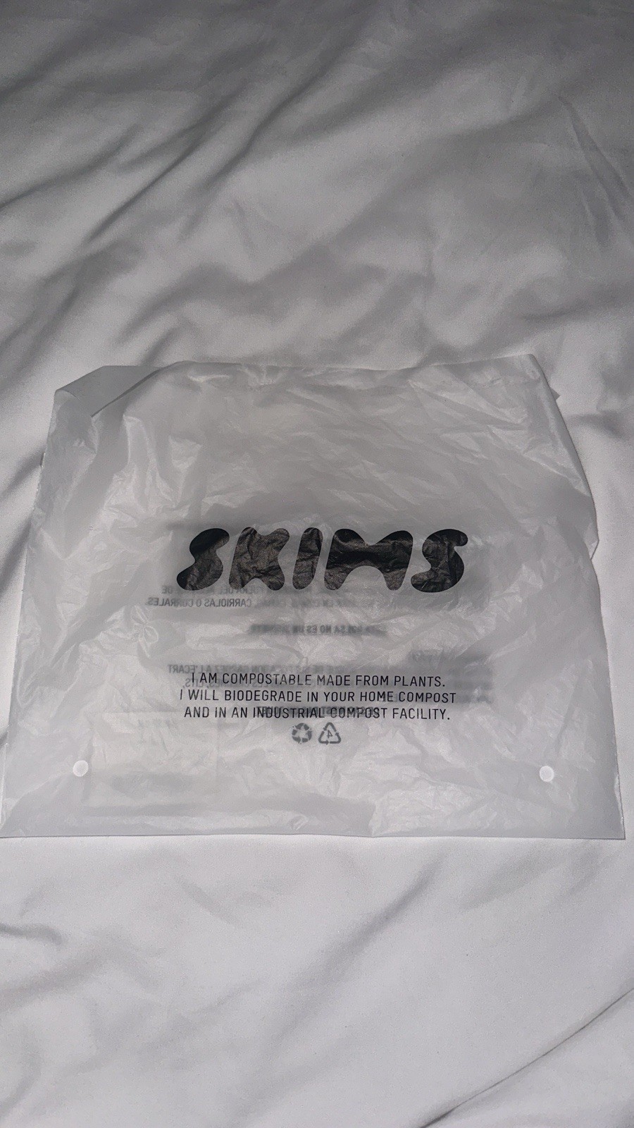 NWT SKIMS FITS EVERYBODY RACERBACK PLUNGE BRALETTE