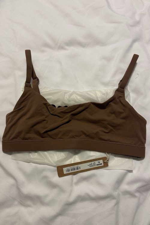 NWT SKIMS FITS EVERYBODY SCOOP BRALETTE