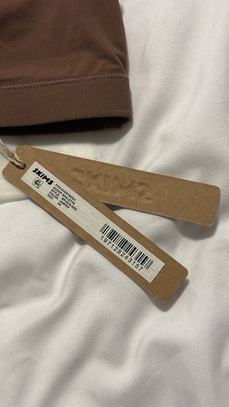 NWT SKIMS FITS EVERYBODY SCOOP BRALETTE